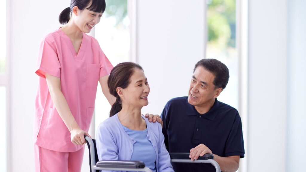 有料老人ホームの資料請求ガイド：介護施設を安心して比較・見学する方法